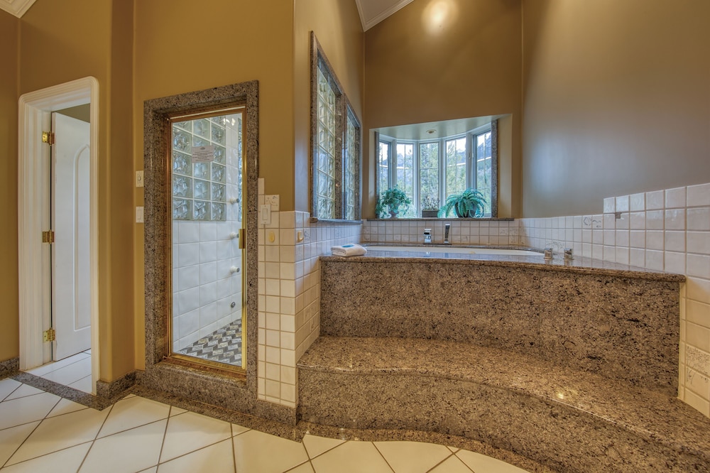Fairmont Creek Property Rentals Marble Canyon