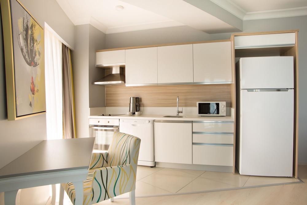 Serenity Suites İstanbul Havalimanı - Image 16