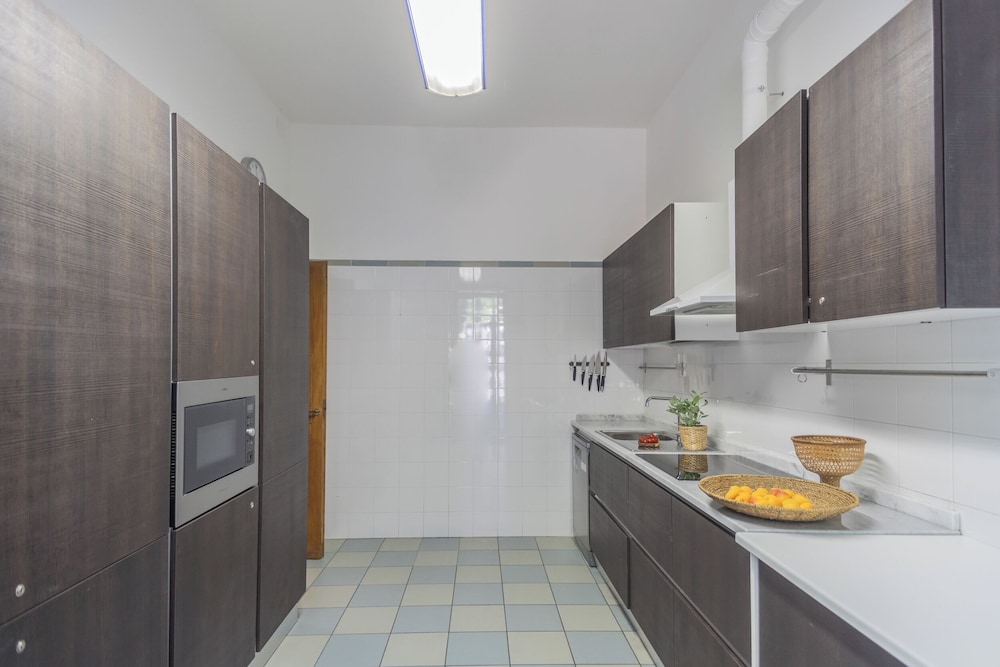 Villa Chiara Moltrasio With Private Garden by Rent all Como