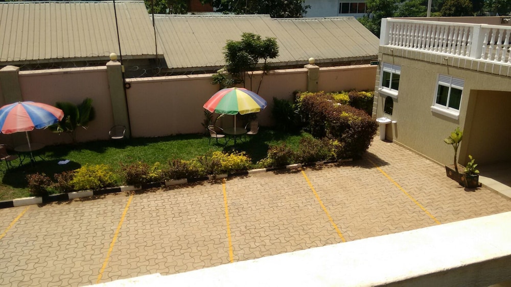 Photo 25