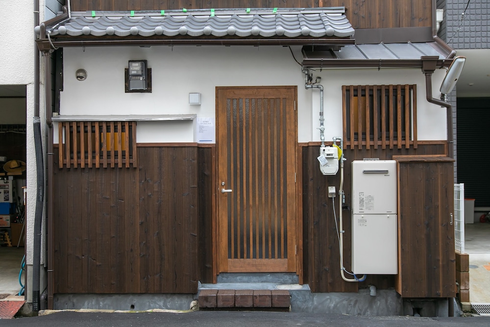 CASA GRApP Nishikujo