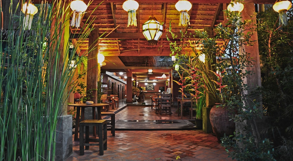 Green Tiger House