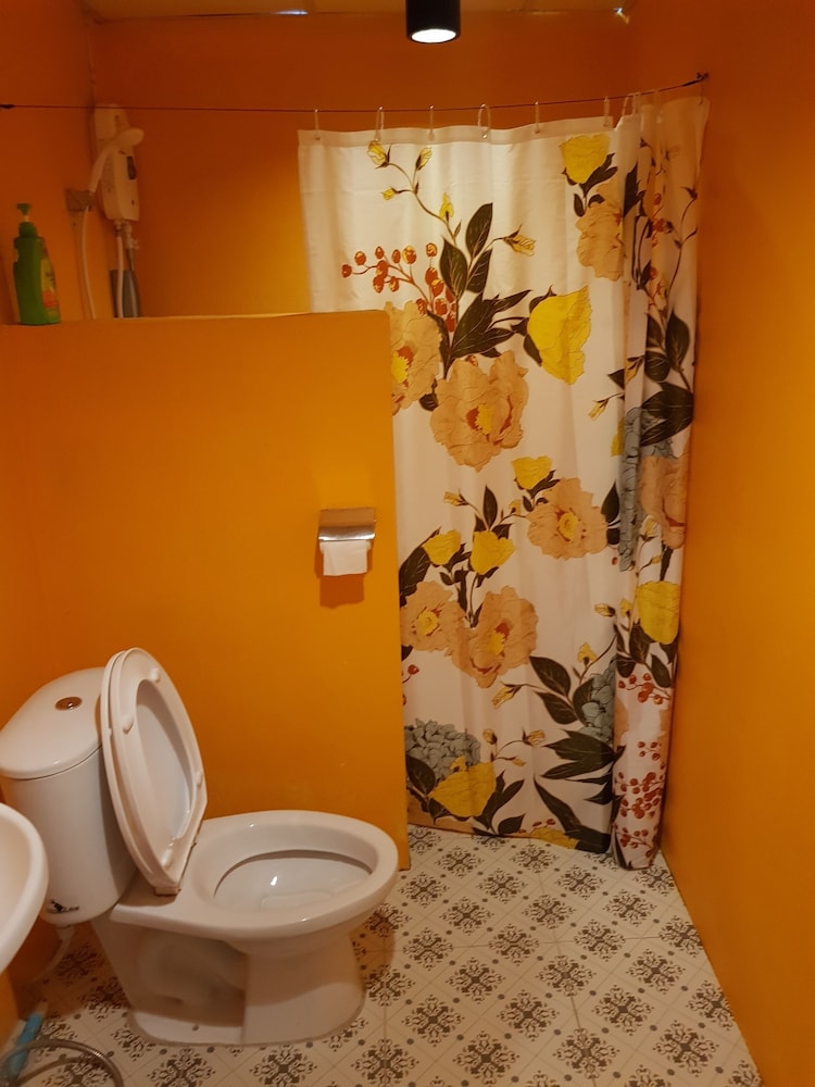 Room 9 Hometel