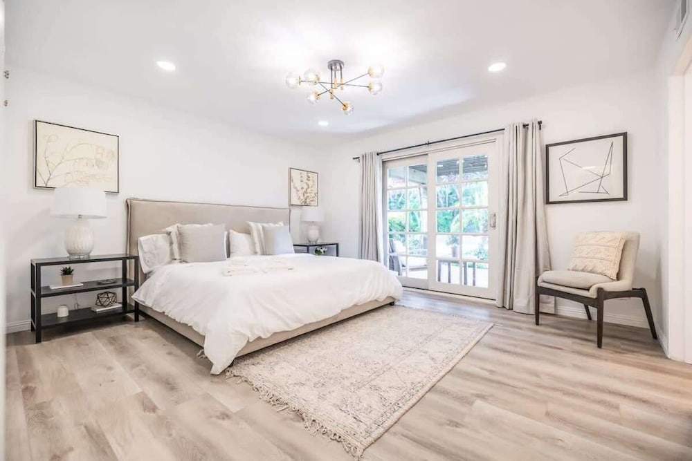 @ Marbella Lane - Serene Ranch Style Home W/pool