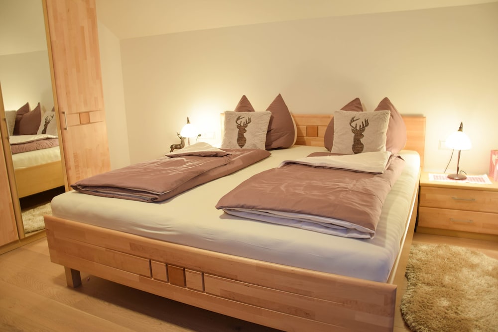 Sonnenchalets Mariapfarr