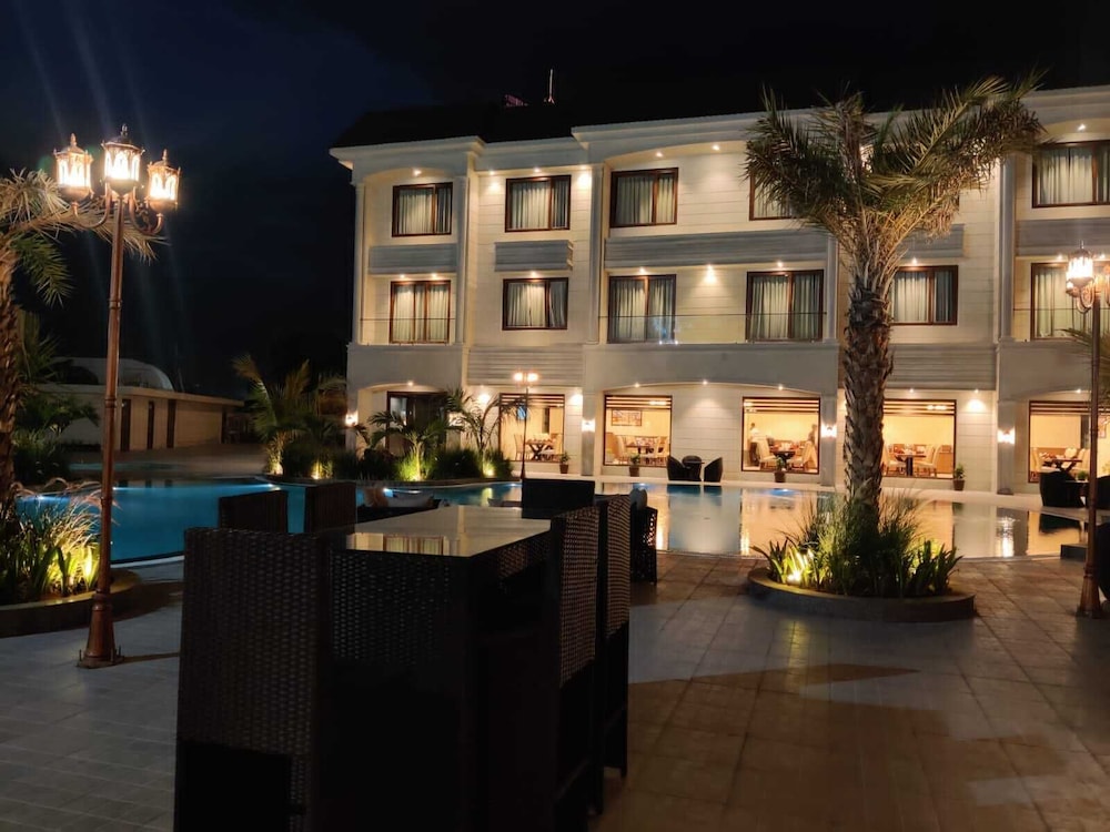 The Imperial Prime Clarks Inn Suites view 2