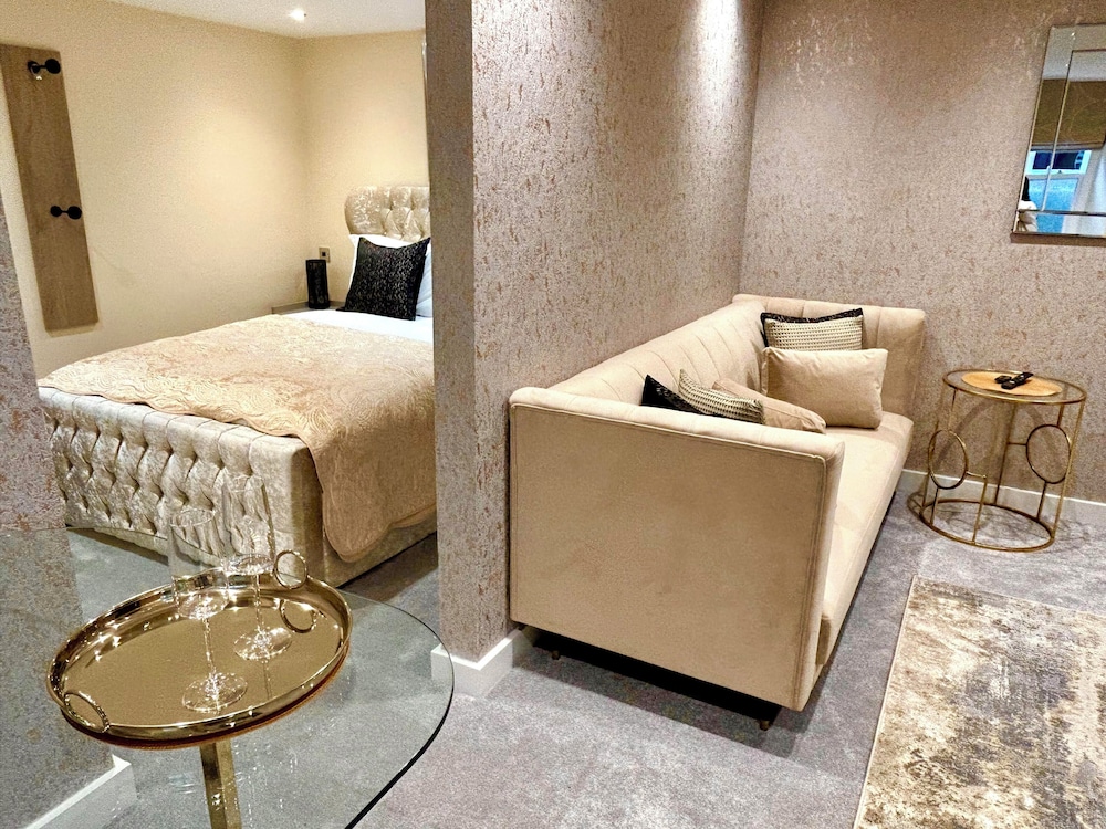 Oasis Boutique