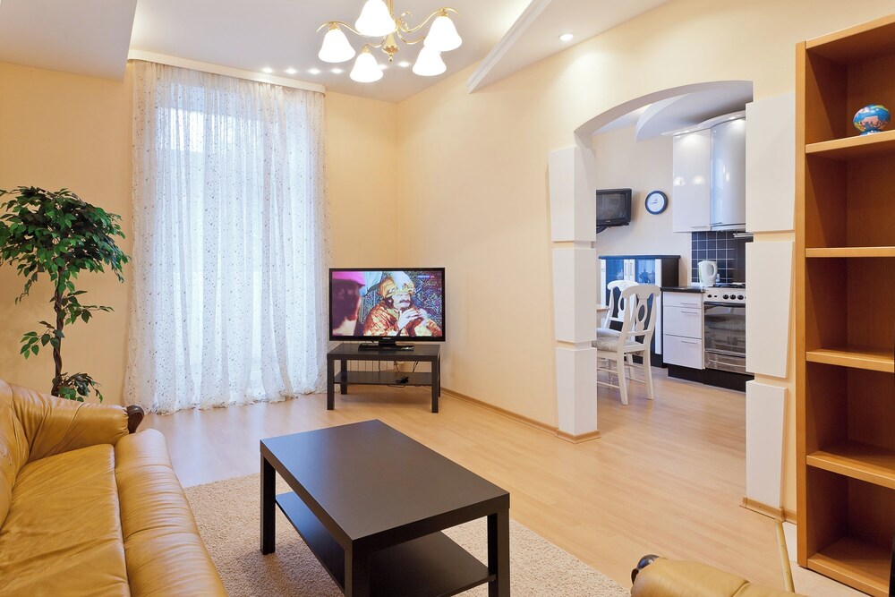 Apartment on Nezavisimosti 74