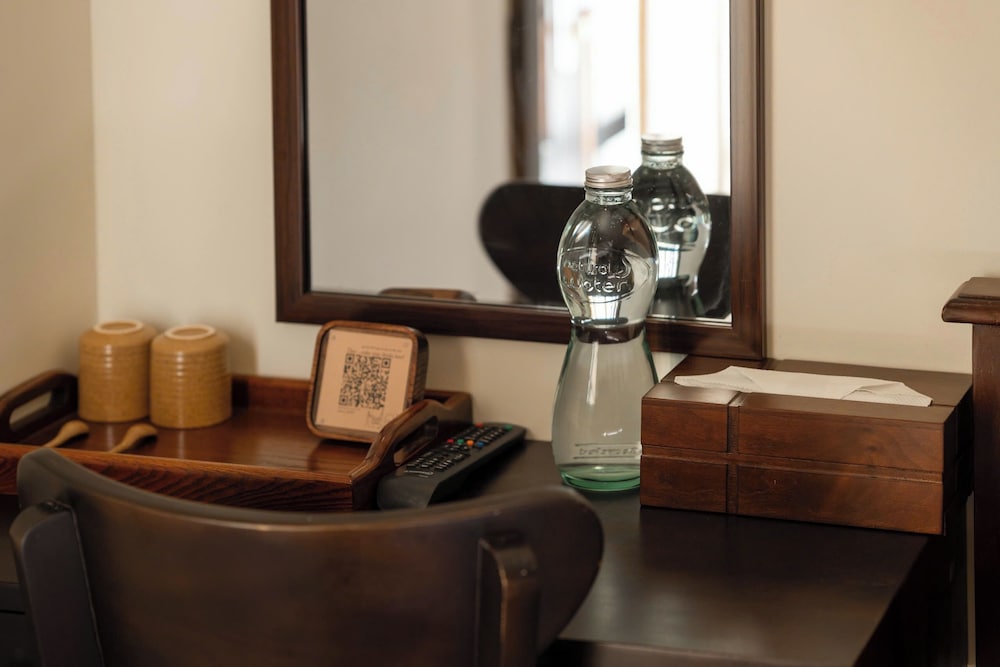 Pha Boutique House