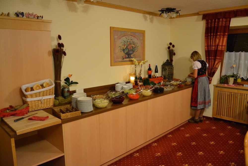 Photo 61