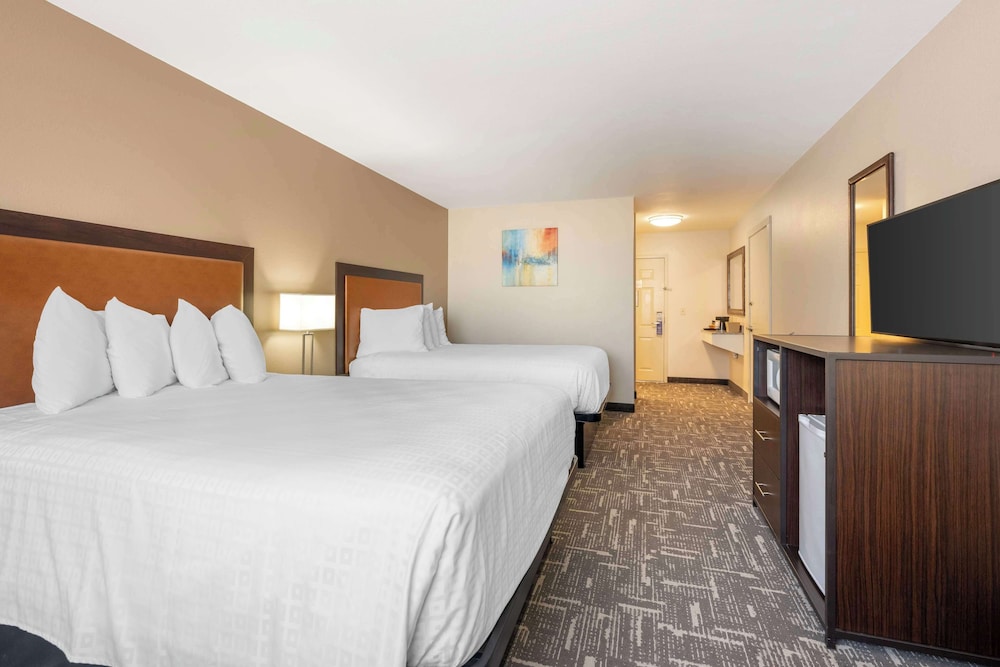 Best Western Post Inn