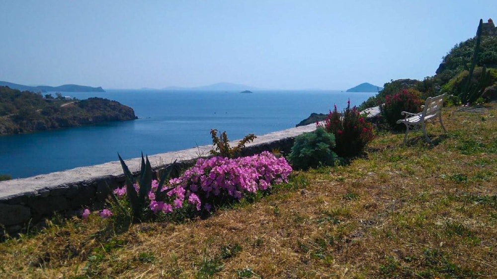 Patmos Exclusive Villas