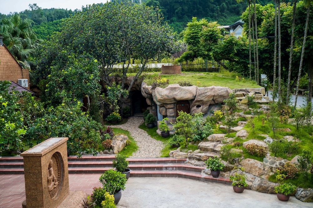 Kovie Hoa Lac Xanh Resort