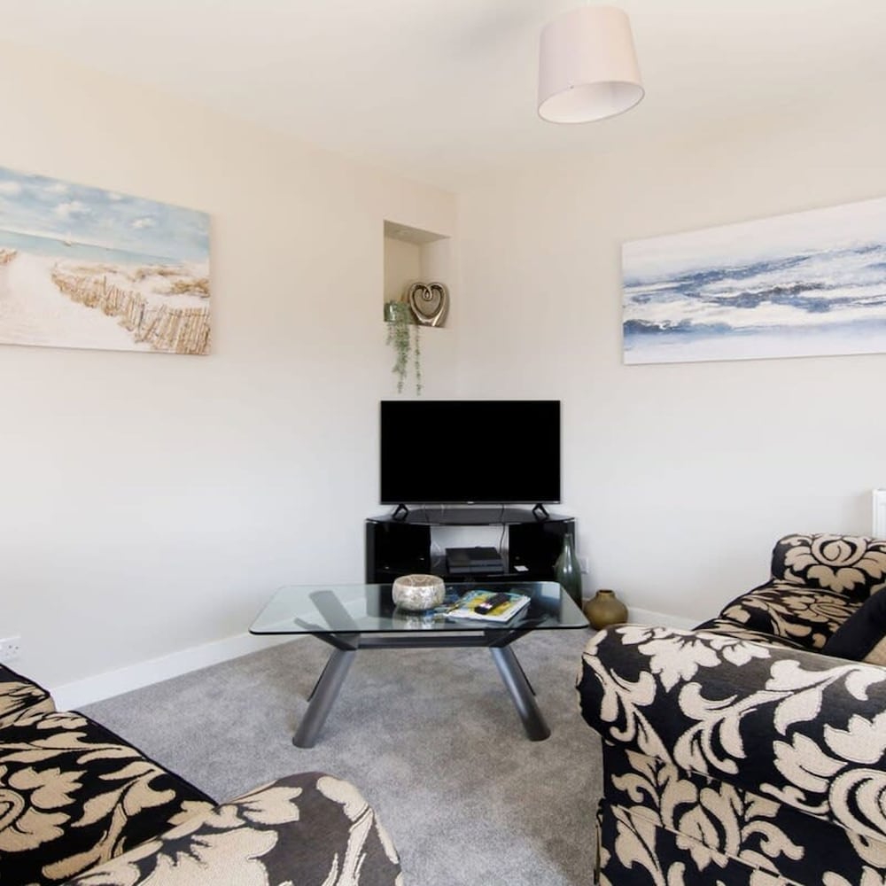 Sussex Seaside Home 200m to Beach