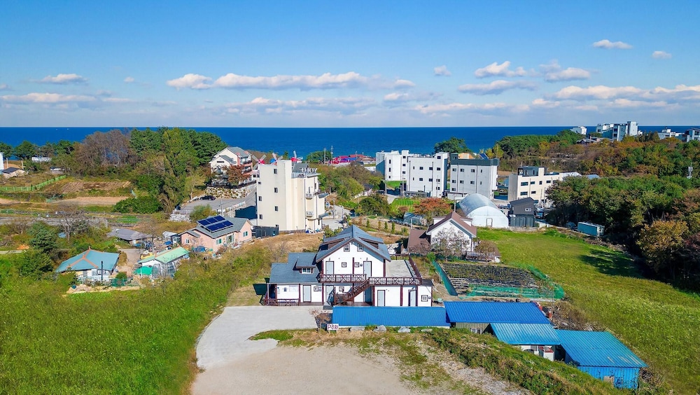Gangneung Haeramchaepension view 4