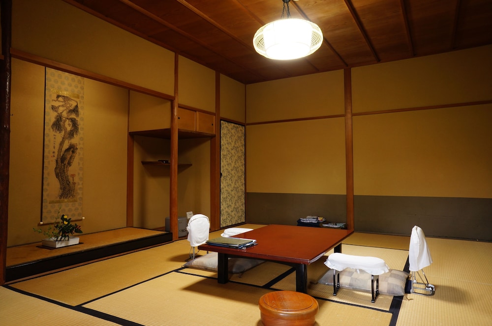 Meisho Sansuien - Yuda Onsen -