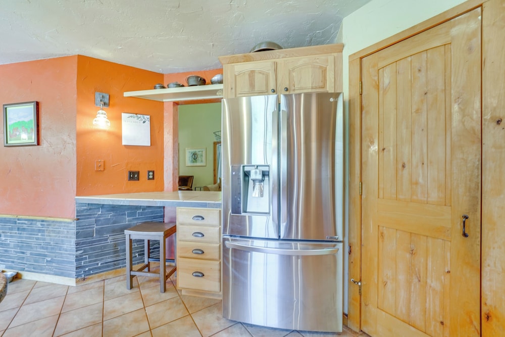 Dog-friendly Home w/ Hot Tub & Decks in Durango!