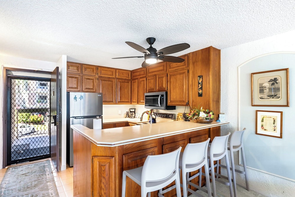 Beautiful Ocean Views - Close to Town - Wifi - Vrkcv