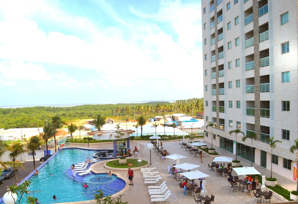 SaltBeach - Salinas Park Resort