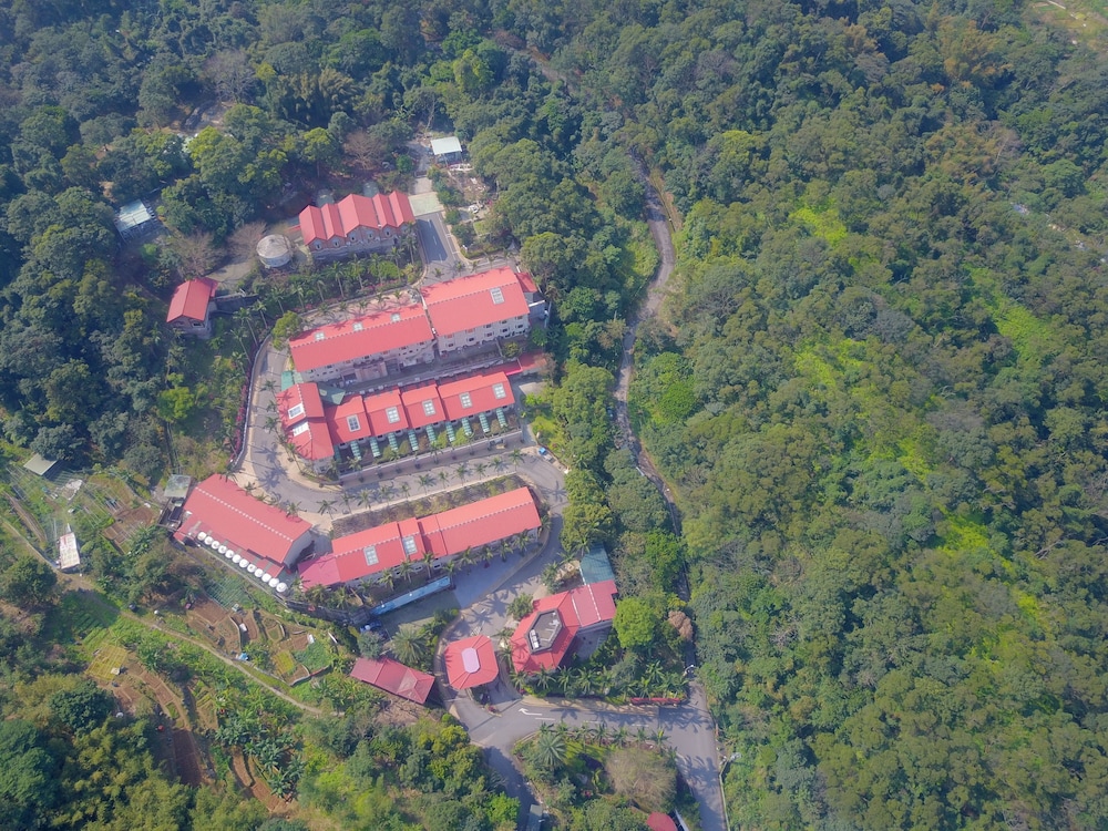 Regale Villa Hotel