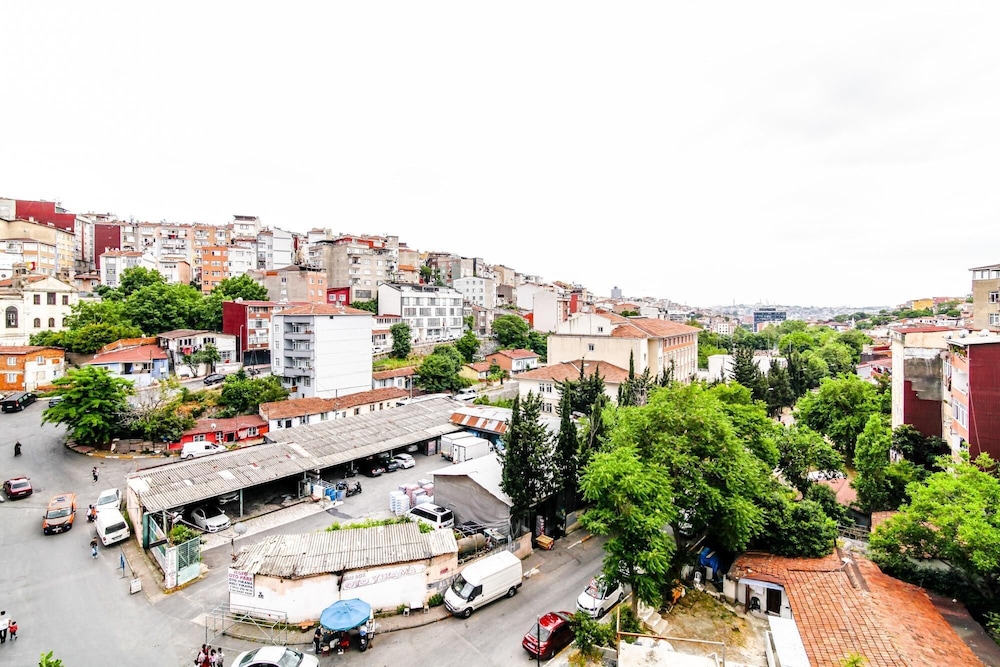 Residence 10 min to Taksim and City s Nisantasi