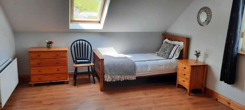 Tranquil Retreat at Ailt Cottage