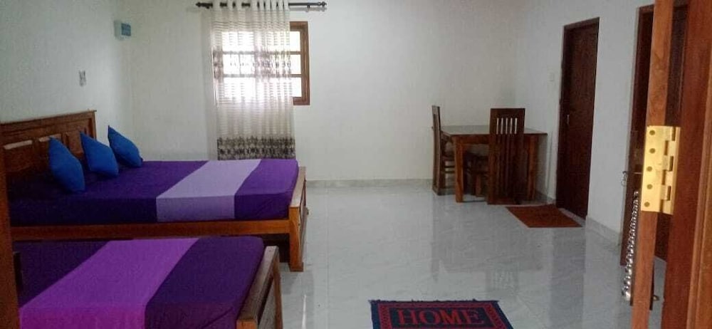 Kumbuk Sewana Villa