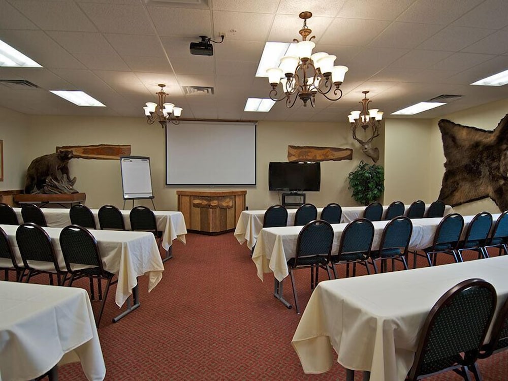 meeting & event spaces