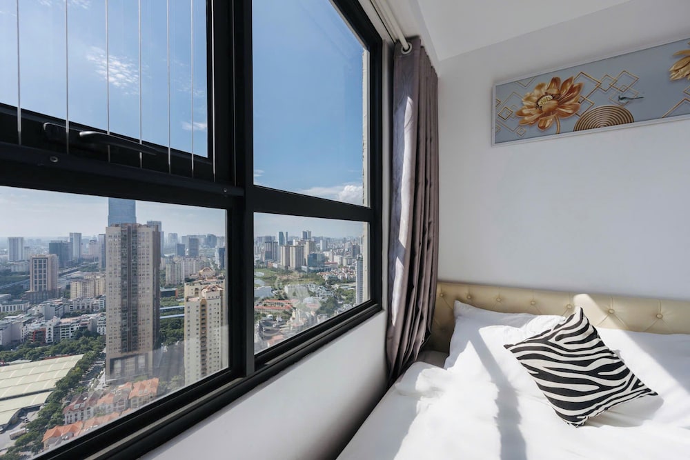 TIL Vinhomes D'capitale Elegance Suites