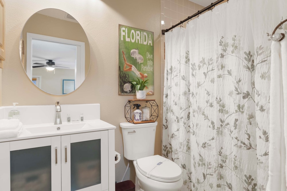 Welcoming Little Blue Lakehouse in Crystal River