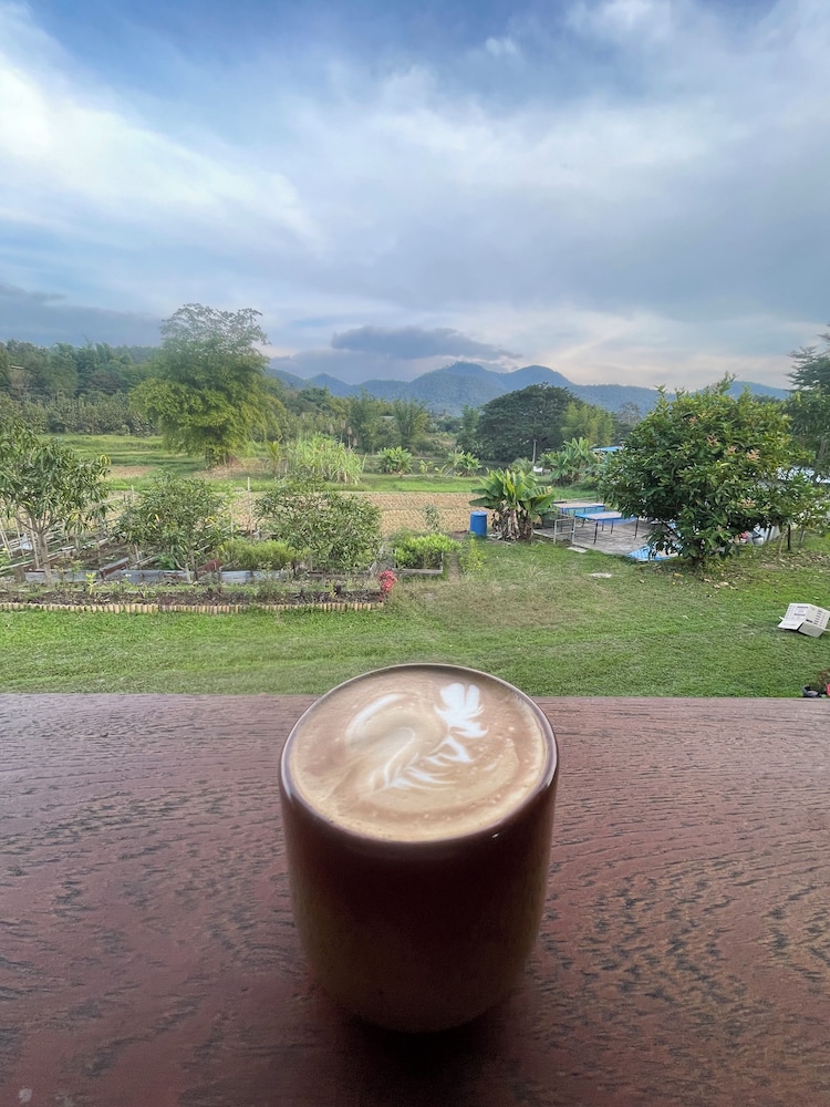 Zuu Tee Organic Farm & Roastery