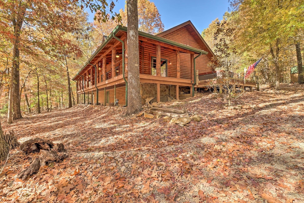 'serenity Woods' Cabin w/ Hot Tub & Fire Pit view 5