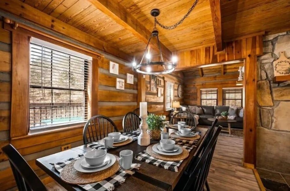 Hidden Acres Lodge 3 Bedroom Cabin