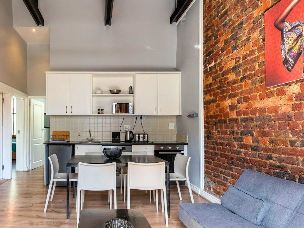 Long Street Self Catering Apartments