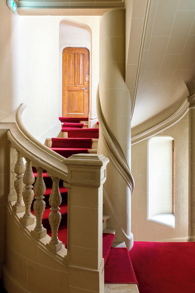 Merveil Signature Suite - Alfred