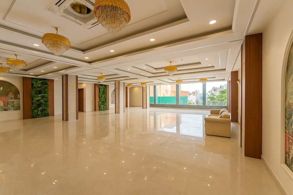 EcoXpress Satva Varanasi - 5 km from Kashi Vishwanath Temple, Varanasi