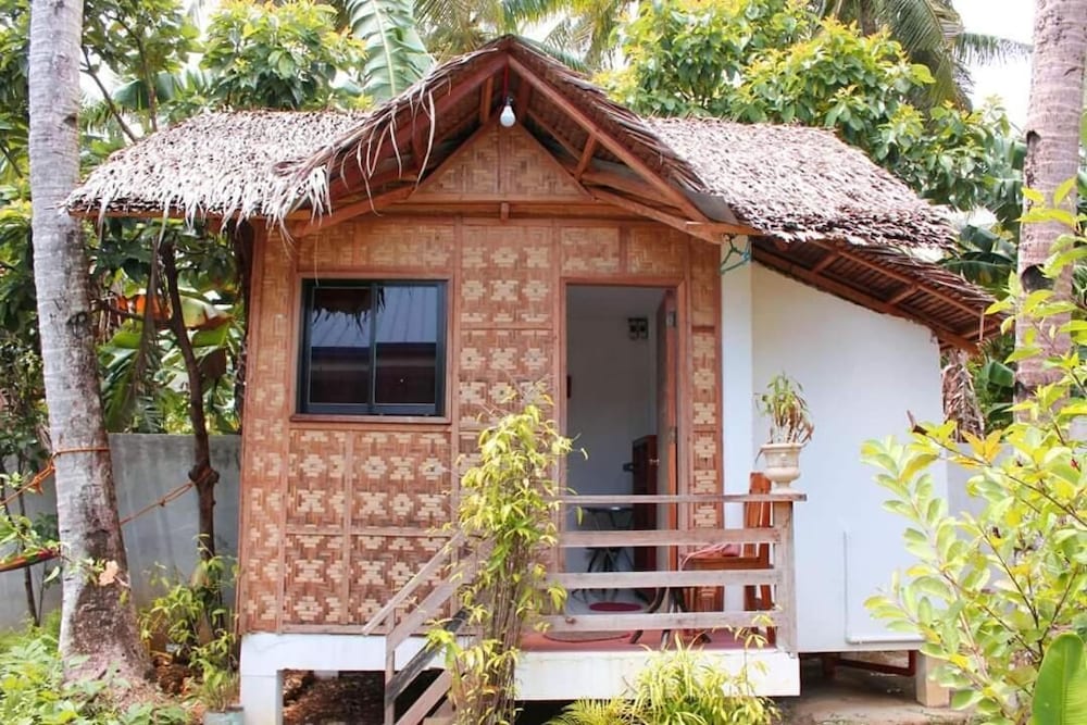 Isla Haruhay Homestay - Hostel