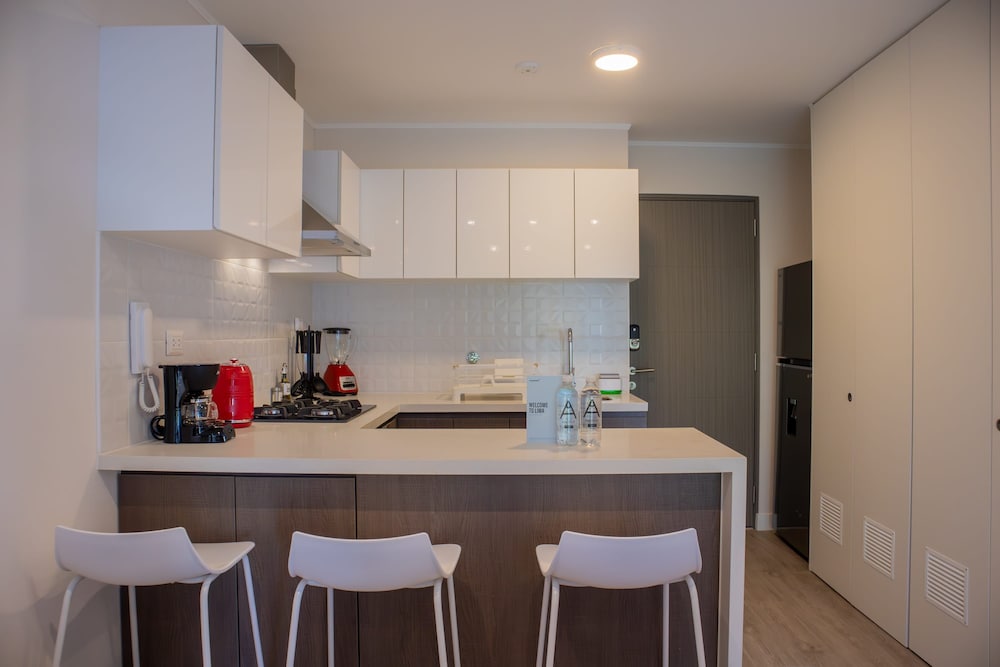 w Striking 2BR w Terrace in Miraflores