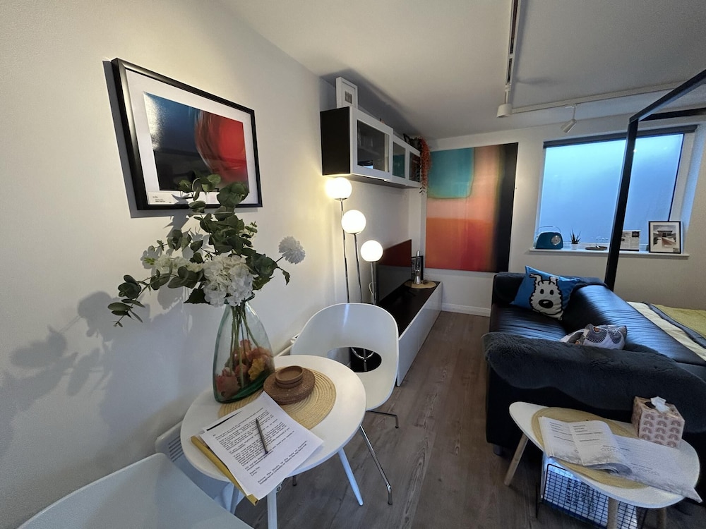 Stylish 1-bed Studio in Humberston, Cleethorpes view 5