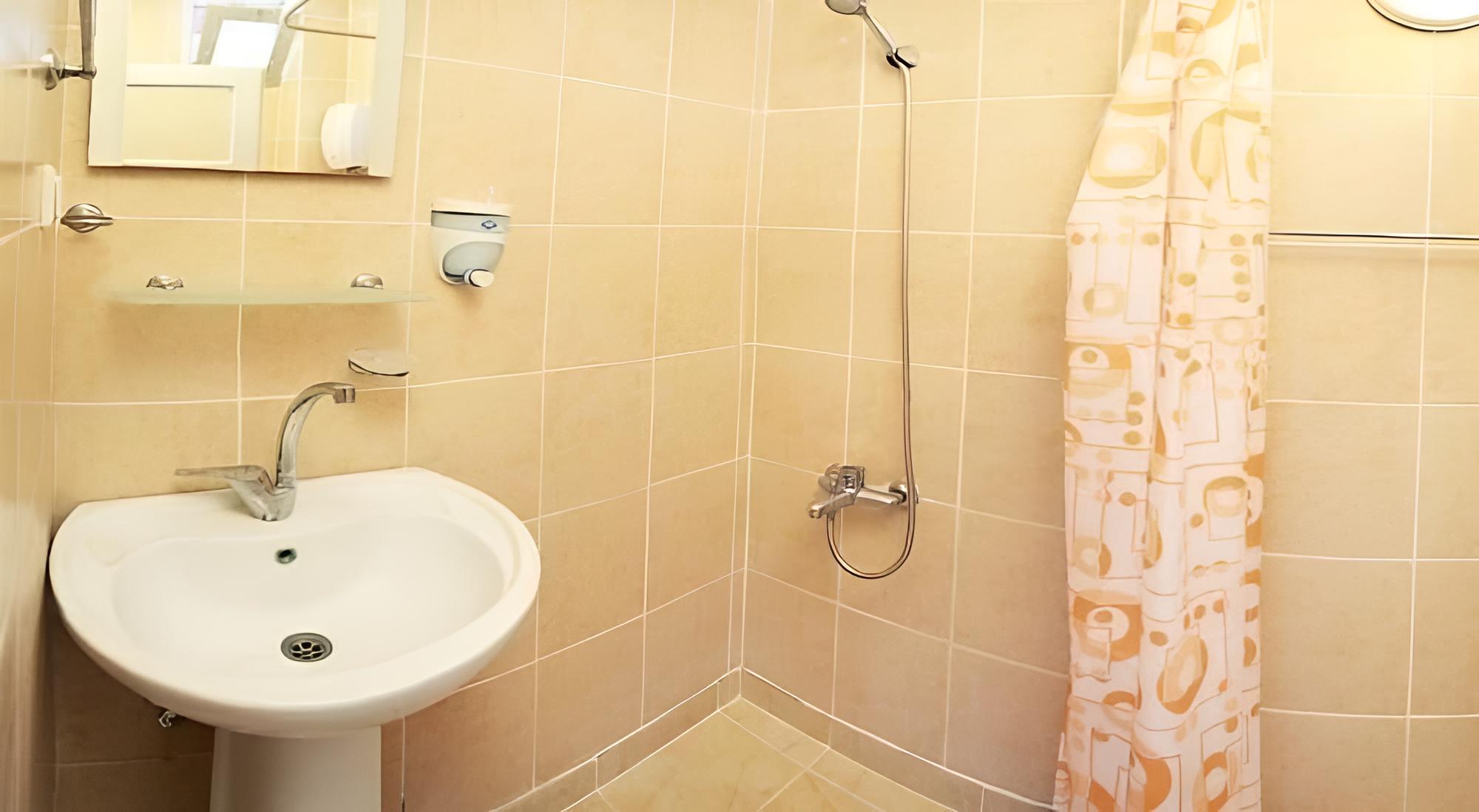 Grand Ruya Hotel