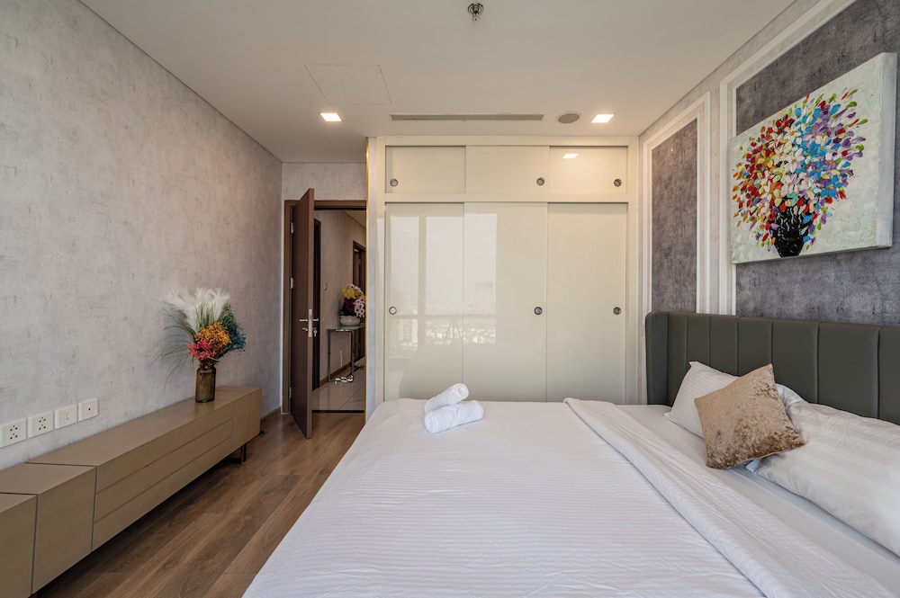 Vinhome Central Park - ADVANTAGE HOME