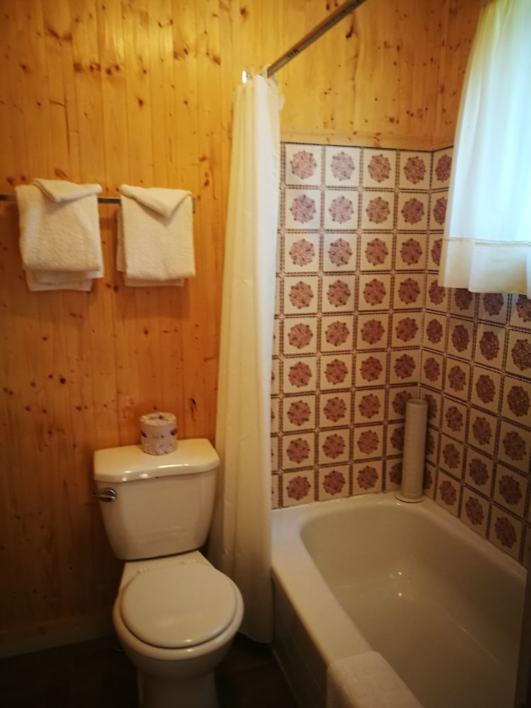 Auberge La Coudriere-Cool Hotel