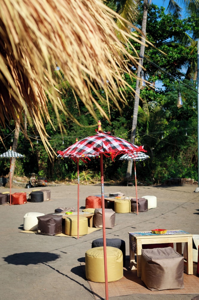 Barefoot Glamping