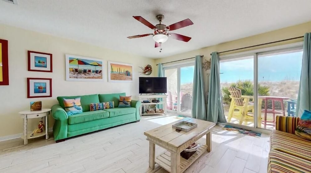 Island Sands 102