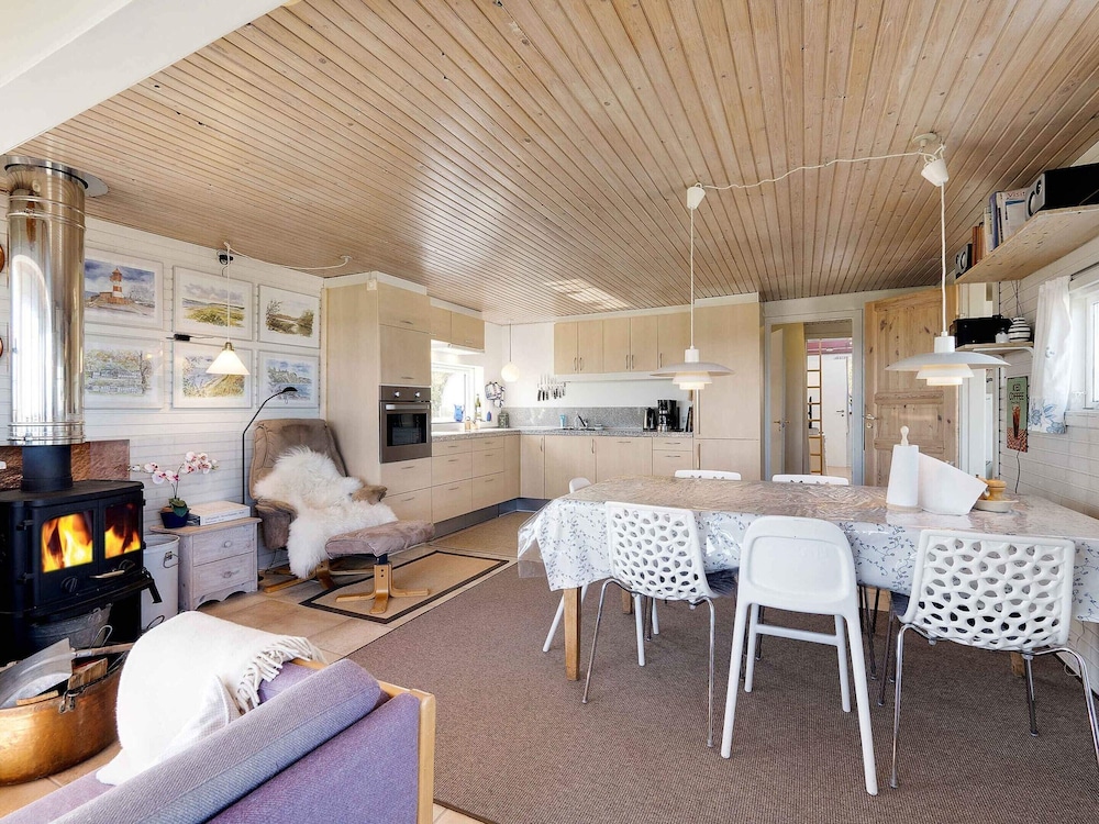 5 Star Holiday Home in Roslev