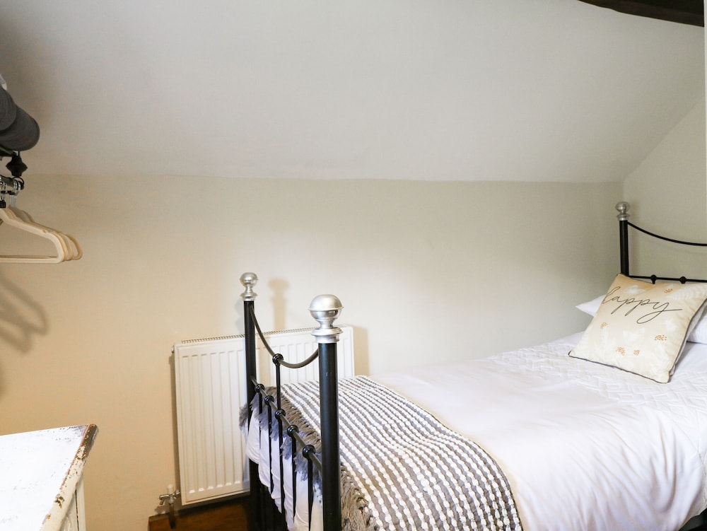 Hoobrook Cottage