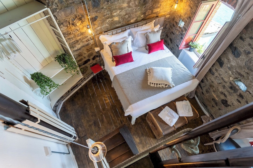 La Civera - Nesso Lake Como by Rent all Como