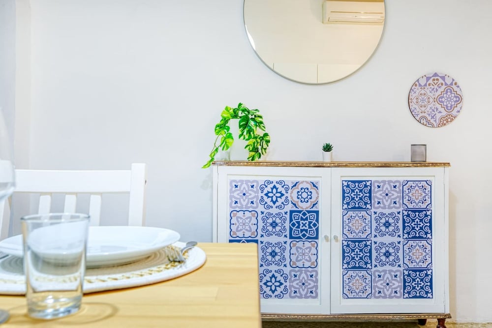 Lilly the Traditional Maltese Townhouse in Sliema