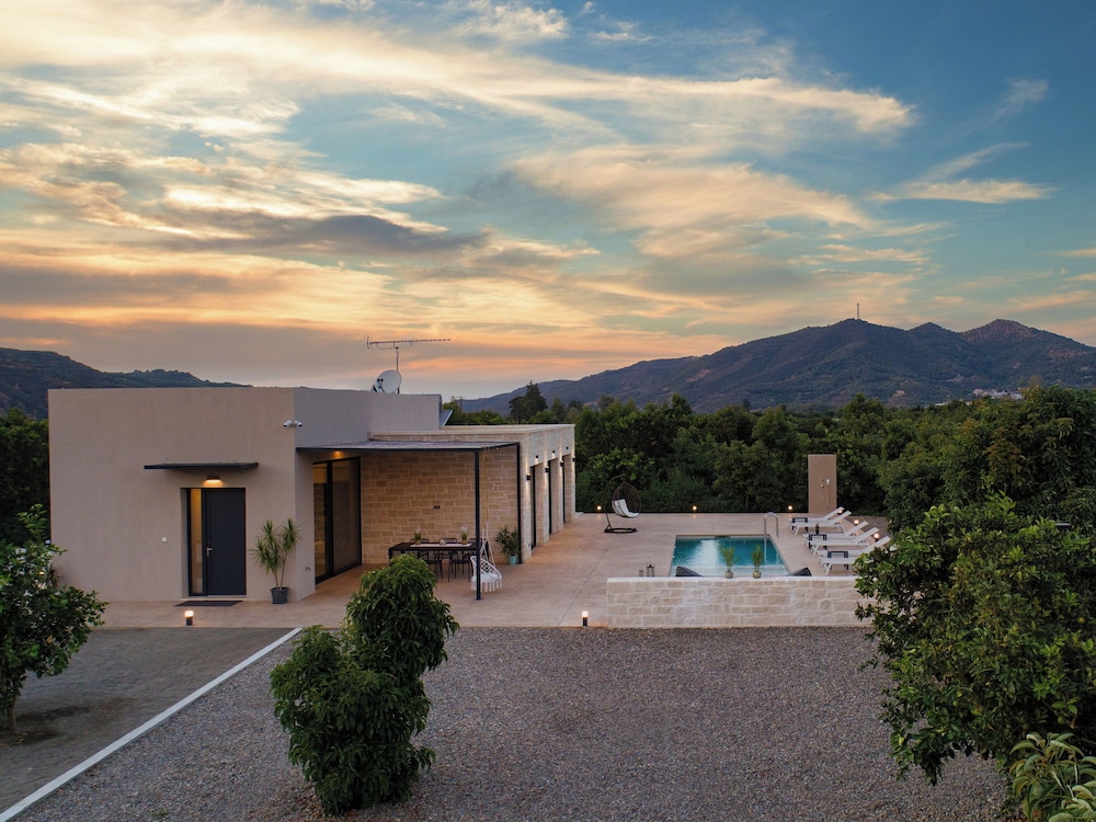 PanStel - Villa Aurora with private pool