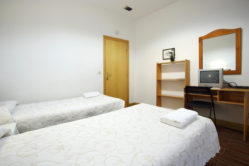 San Sebastian Vacations - Pension San Juan - Property Image 17